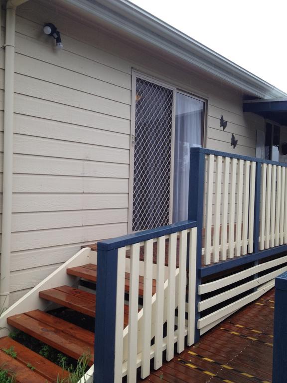 Millicent Lakeside Caravan Park Hotel Buitenkant foto