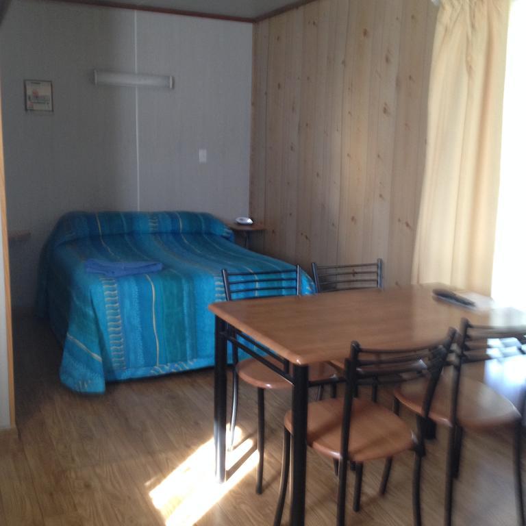 Millicent Lakeside Caravan Park Hotel Buitenkant foto