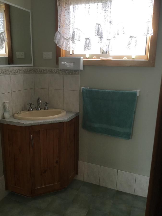 Millicent Lakeside Caravan Park Hotel Buitenkant foto